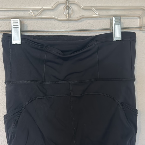 Lululemon legging 7/8 black size 2 fast and free - Picture 4 of 5